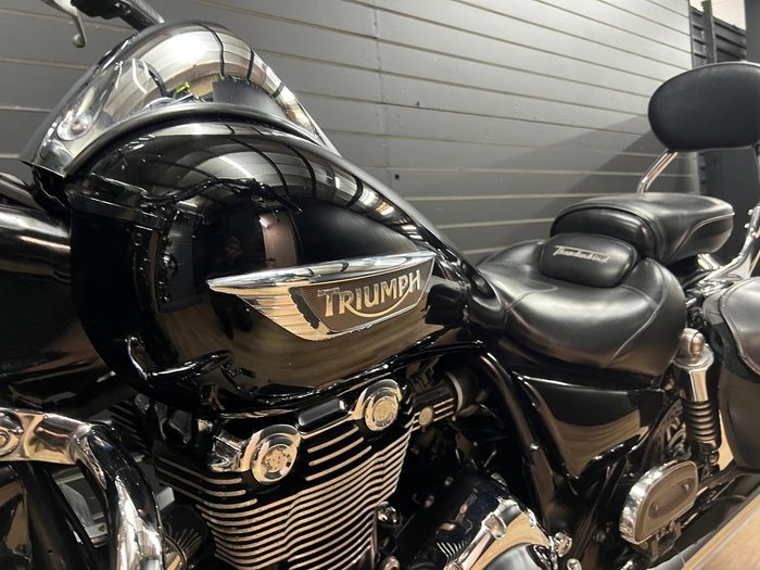 2016 TRIUMPH THUNDERBIRD LT Black