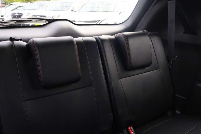 2020 Mitsubishi Outlander Black Edition