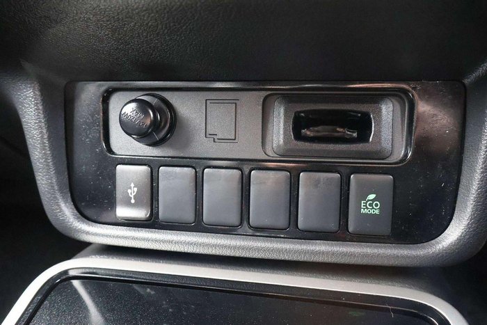 2020 Mitsubishi Outlander Black Edition