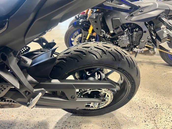 2026 Yamaha TRACER 7 (MT07TRA) BLACK