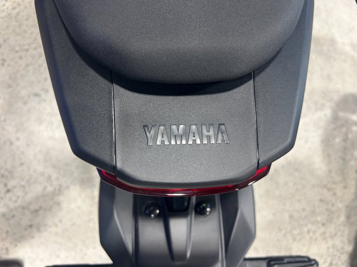 2026 Yamaha TRACER 7 (MT07TRA) BLACK