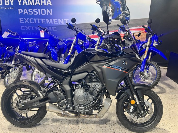 2026 Yamaha TRACER 7 (MT07TRA) BLACK