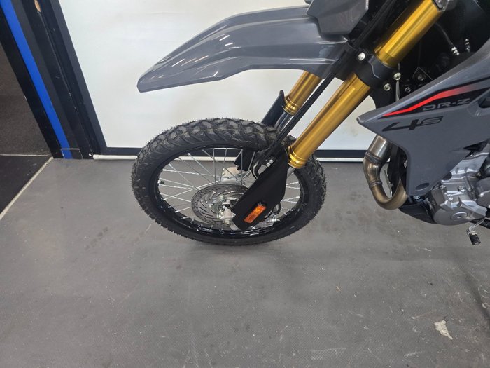 2026 Suzuki DR-Z4S (DR-Z400SRJ) GREY
