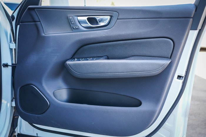 2020 Volvo XC60 T5 Inscription