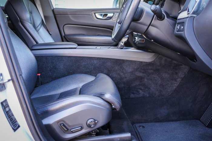 2020 Volvo XC60 T5 Inscription
