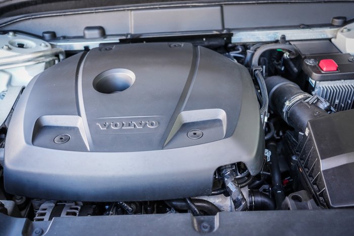 2020 Volvo XC60 T5 Inscription