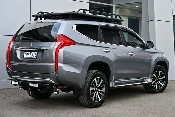 2017 Mitsubishi Pajero Sport
