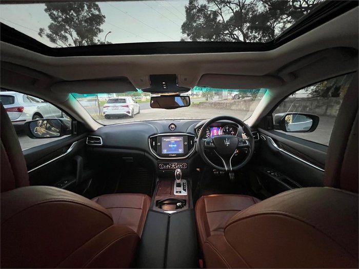 2015 Maserati Ghibli