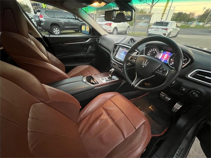 2015 Maserati Ghibli