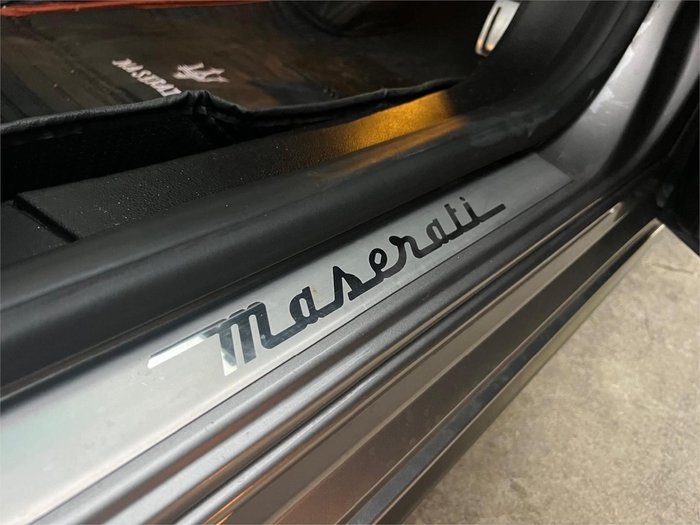 2015 Maserati Ghibli