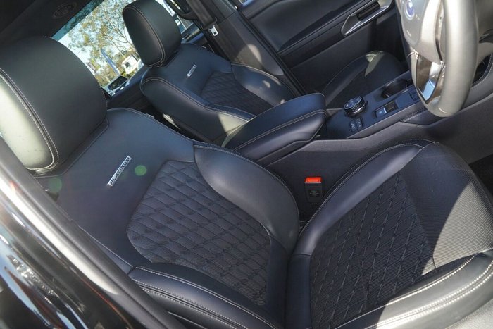 2025 Ford Everest Platinum