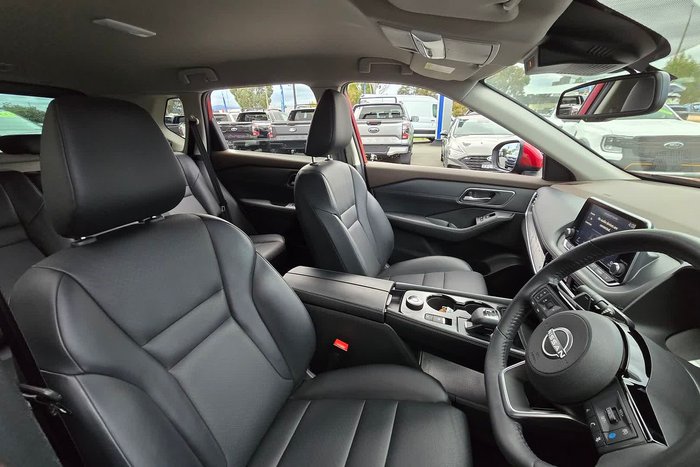 2023 Nissan X-TRAIL ST-L