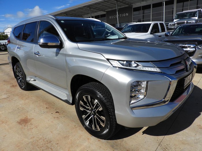 2023 Mitsubishi Pajero Sport GLS