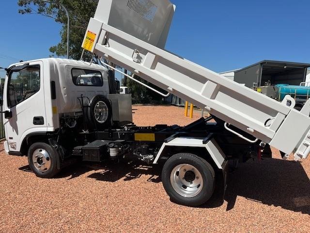2025 Foton Aumark