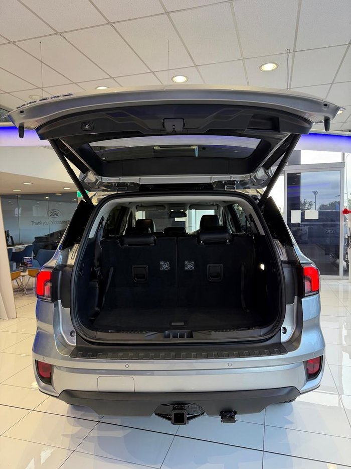 2025 Ford Everest Trend