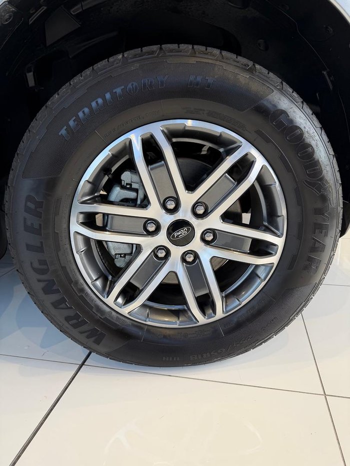 2025 Ford Everest Trend