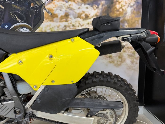 2017 Suzuki DR-Z400E (ELECTRIC) YELLOW