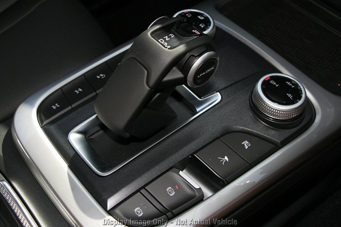 2026 GWM Tank 300 Ultra Hi4-T PHEV