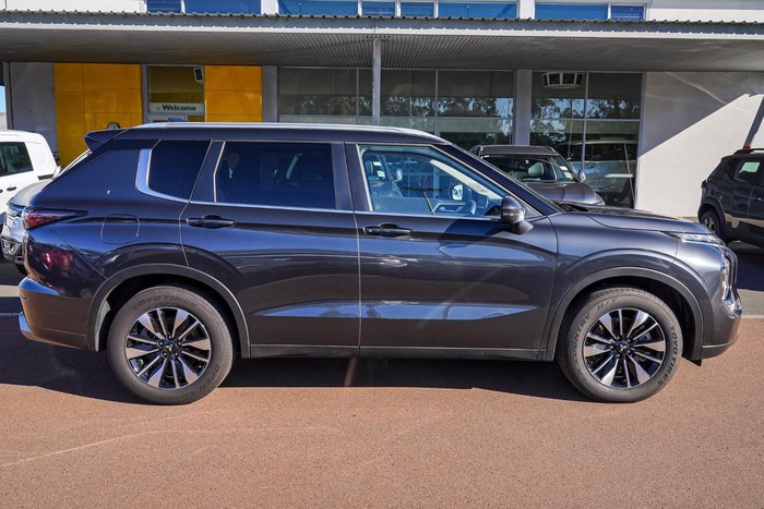 2025 Mitsubishi Outlander LS ZM MY25