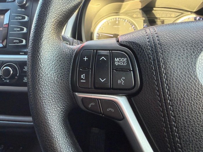 2017 Toyota Kluger GX