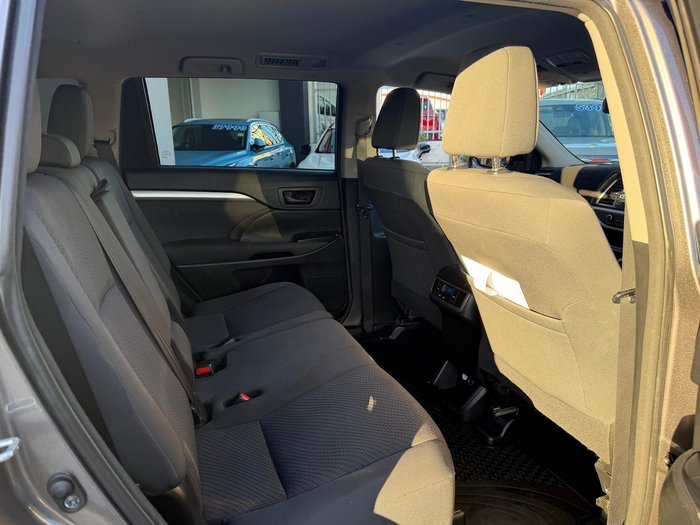 2017 Toyota Kluger GX