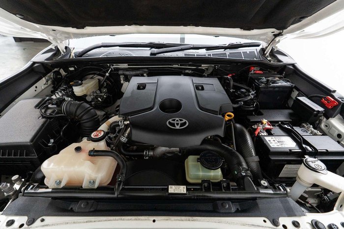 2019 Toyota Hilux SR5