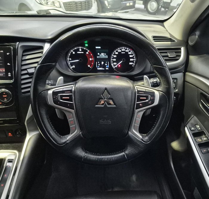 2018 Mitsubishi Pajero Sport GLS