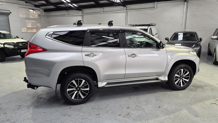 2018 Mitsubishi Pajero Sport GLS