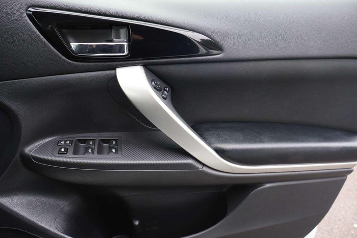 2020 Mitsubishi Eclipse Cross LS