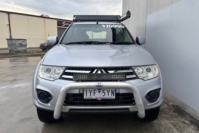 2013 Mitsubishi Challenger