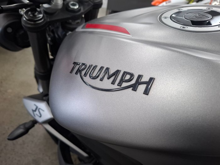 2017 Triumph STREET TRIPLE RS Grey