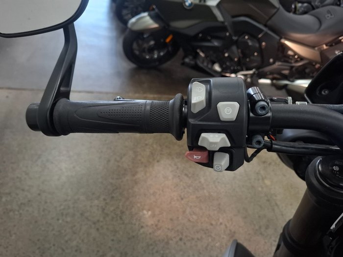 2017 Triumph STREET TRIPLE RS Grey