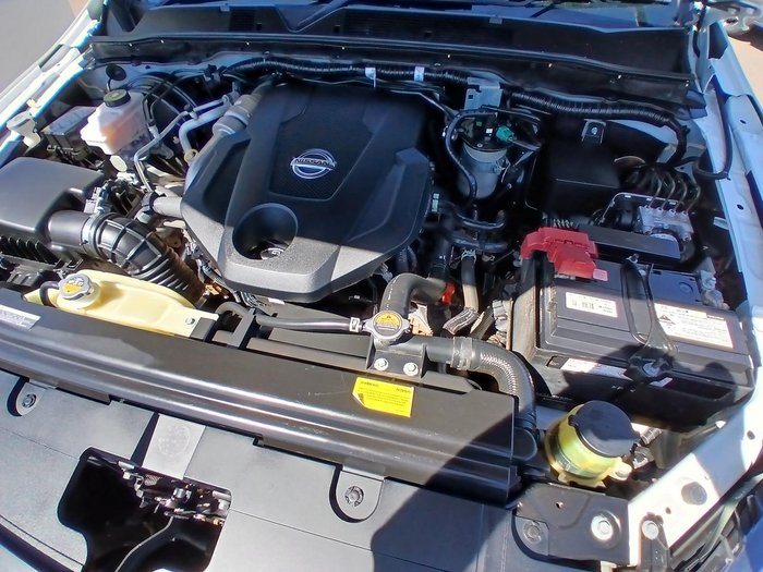 2021 Nissan Navara SL