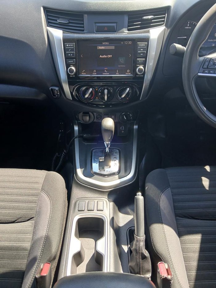 2021 Nissan Navara SL