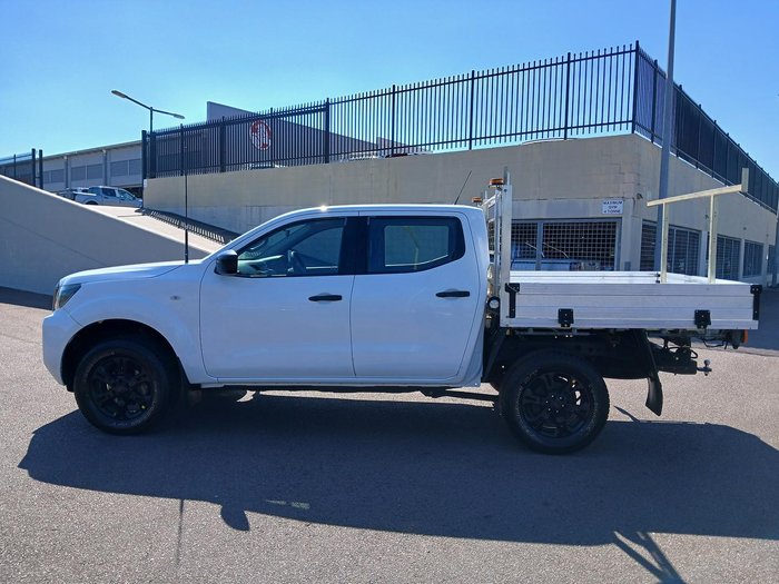 2021 Nissan Navara SL