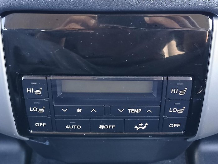 2023 Toyota Landcruiser Prado VX