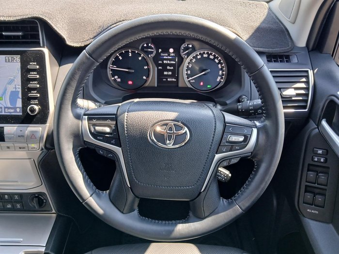 2023 Toyota Landcruiser Prado VX