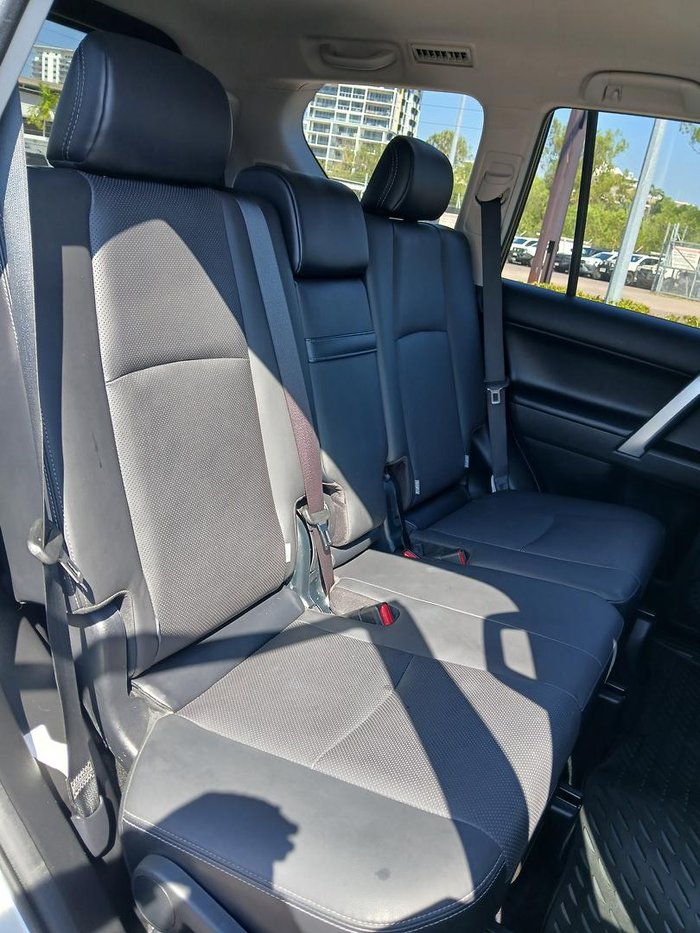 2023 Toyota Landcruiser Prado VX