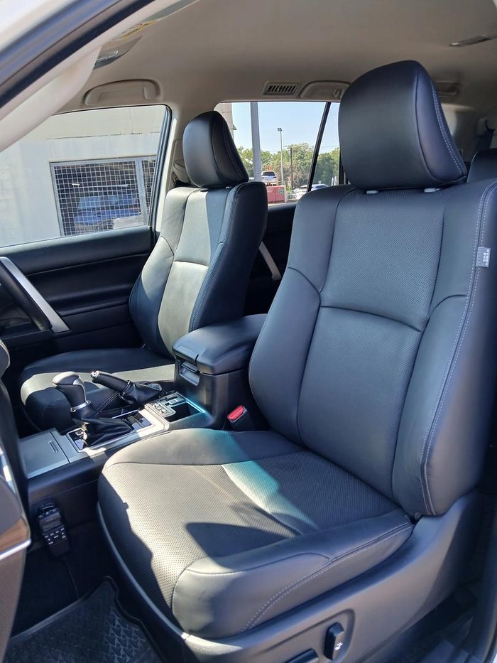 2023 Toyota Landcruiser Prado VX