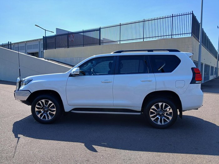 2023 Toyota Landcruiser Prado VX