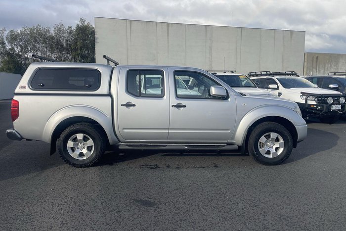 2014 Nissan Navara RX