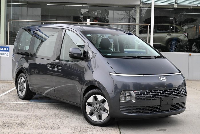 2022 Hyundai STARIA