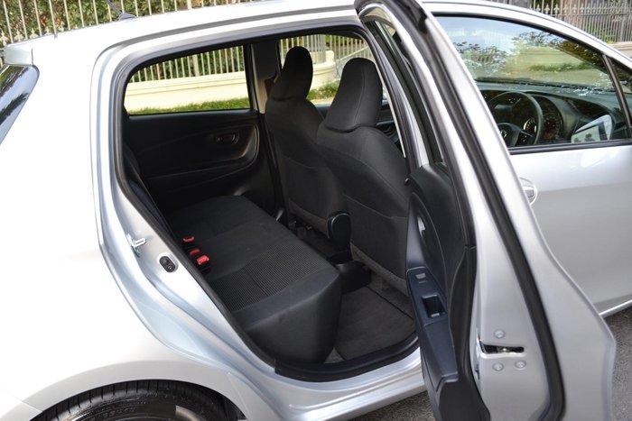 2018 Toyota Yaris Ascent NCP130R Silver Pearl