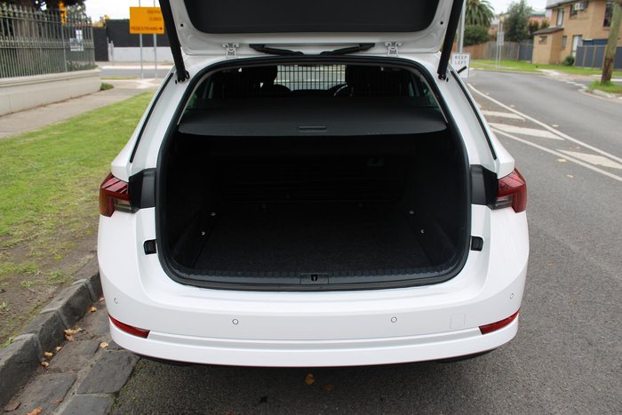 2022 SKODA Octavia 110TSI Style NX MY22 Candy White