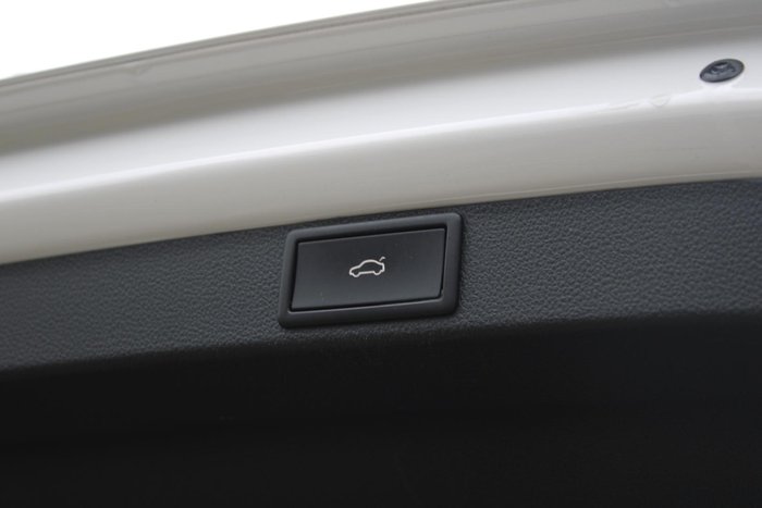 2022 SKODA Octavia 110TSI Style NX MY22 Candy White