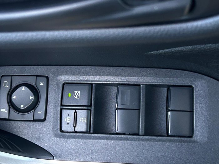 2025 Toyota RAV4 GX