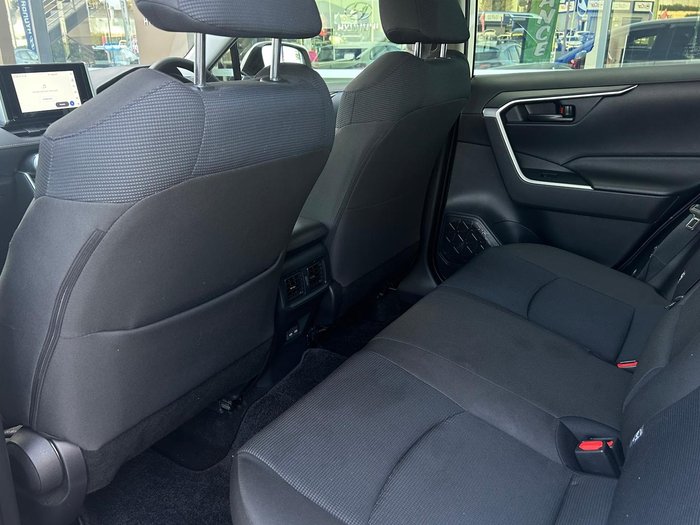 2025 Toyota RAV4 GX