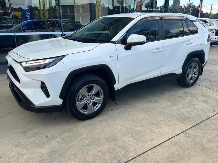2025 Toyota RAV4 GX