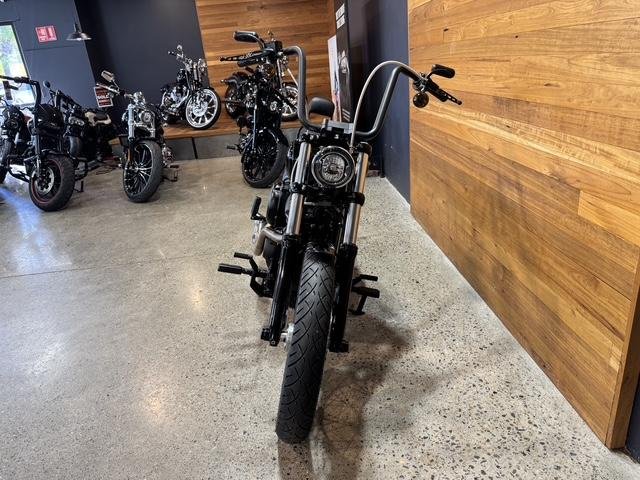 2017 Harley-Davidson Street Bob 107 (FXBB)