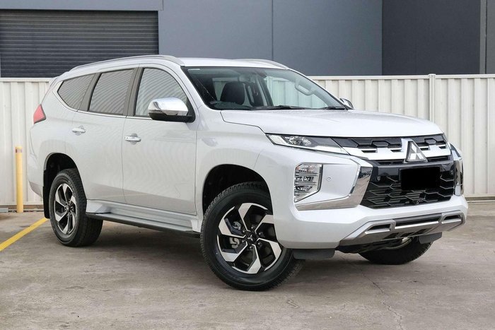 2025 Mitsubishi Pajero Sport Exceed
